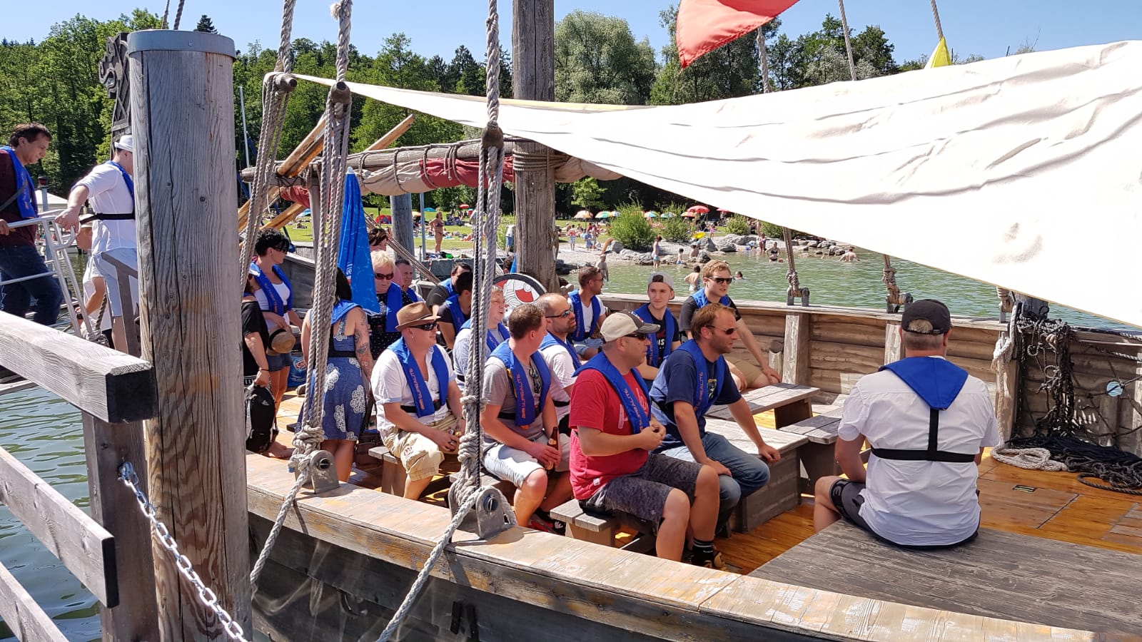 8DCAC598-1D9D-4F2A-A998-209134A16A51